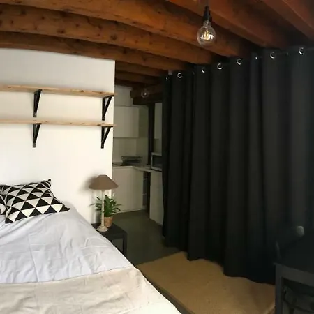 Le Studio Du Moulin 아파트 *